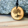 Holzschmuck Amulett Baum des Lebens Erle mit Rinde
