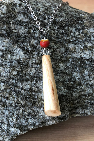 Halskette mit Holzanhänger Drop 