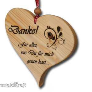 Herz aus Fichten-Holz mit Spruch Danke...