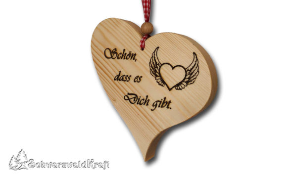 Herz aus Fichten-Holz mit Spruch "Schön dass"
